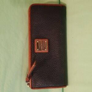 Dooney & Bourke Clutch Wallet